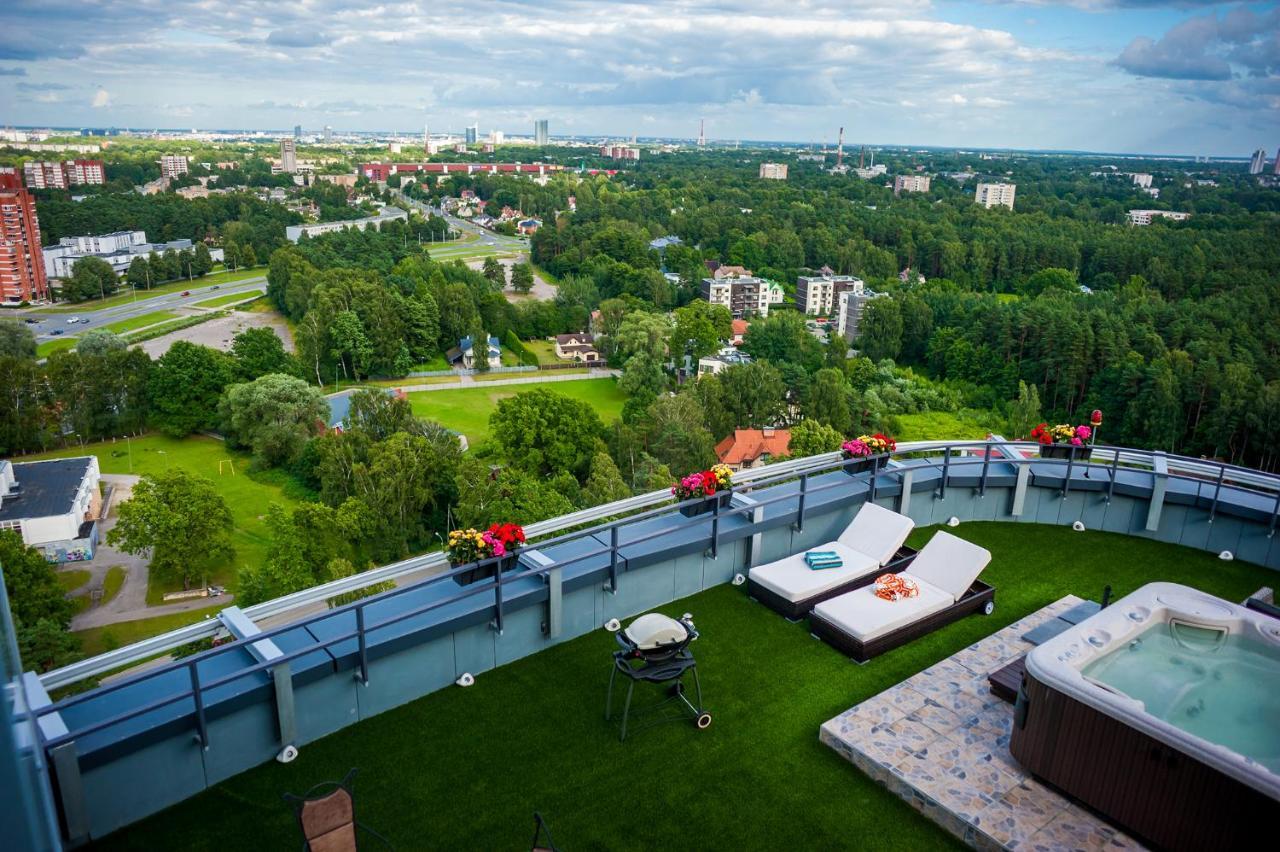 Skyhouse Riga Amazing Penthouse And Spa Exterior photo