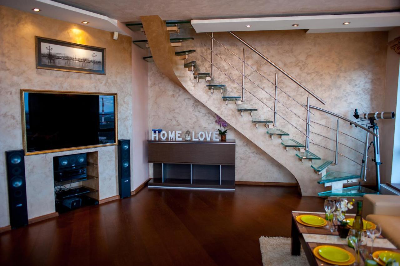 Skyhouse Riga Amazing Penthouse And Spa Exterior photo